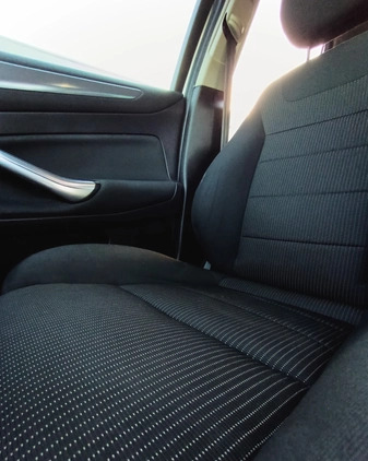 Ford Mondeo cena 29900 przebieg: 153000, rok produkcji 2011 z Bełżyce małe 562